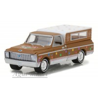 37120D-GRL CHEVROLET C10 with Camper Shell 1972 Brown/White